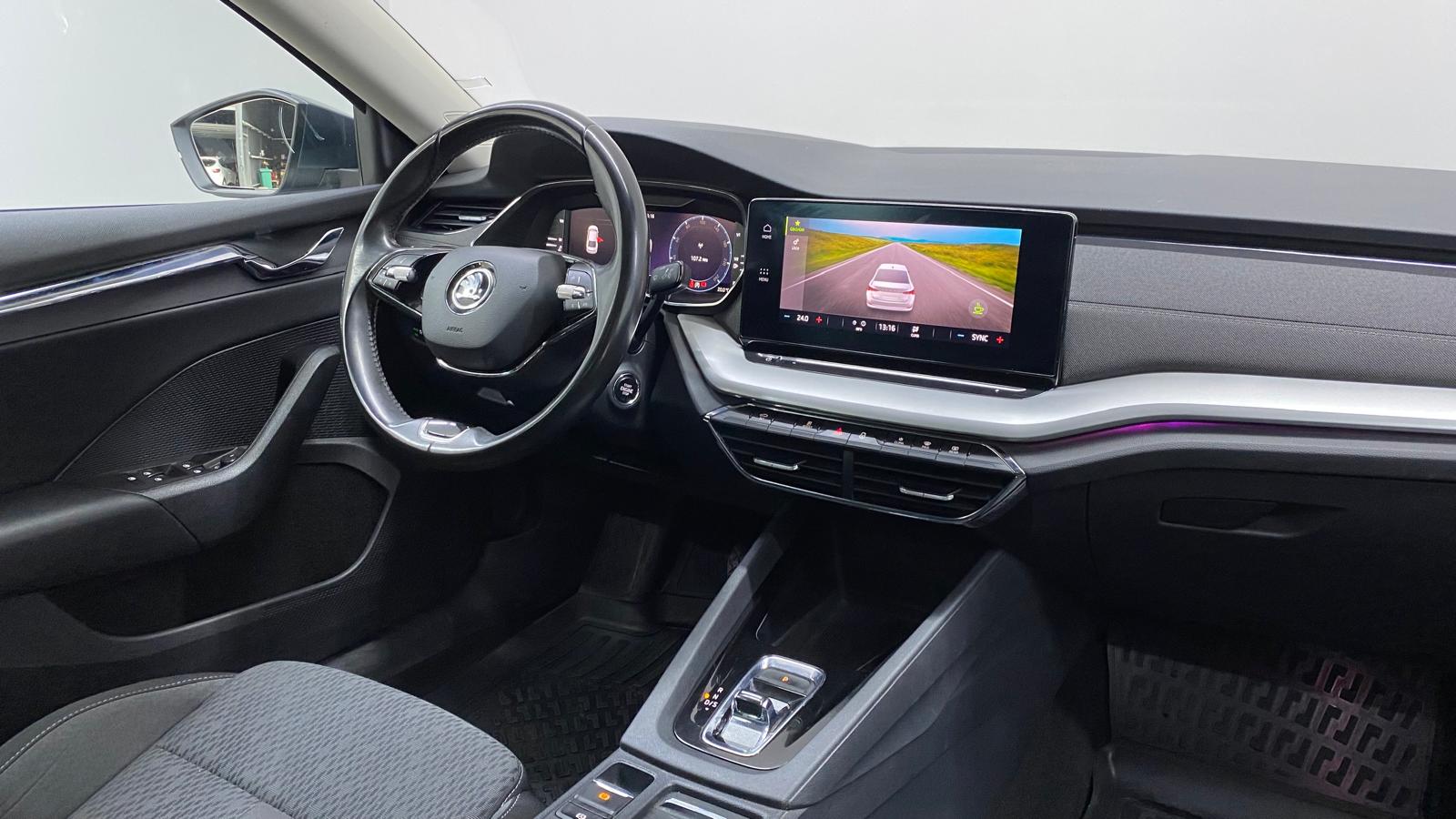 SKODA OCTAVIA 21